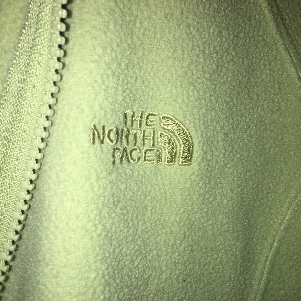 Light Green Fleece North-face Jacket - Picture 5 of 6